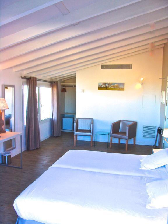 Antic H. Espana Hotell 3*